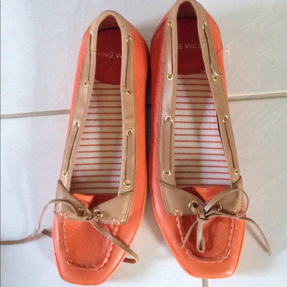 Shoes New - Picture 2 of 2